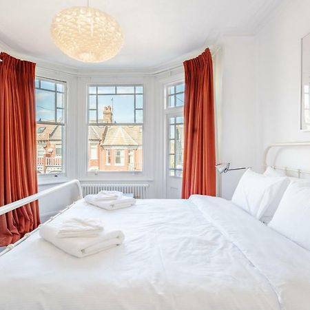 Gorgeous, 4 Bed Victorian House In Dollis Hill Villa Londra Exterior foto